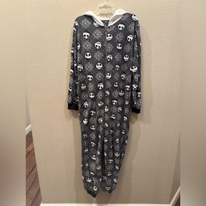 Disney’s Nightmare Before Christmas Onesie 🎃 ❄️